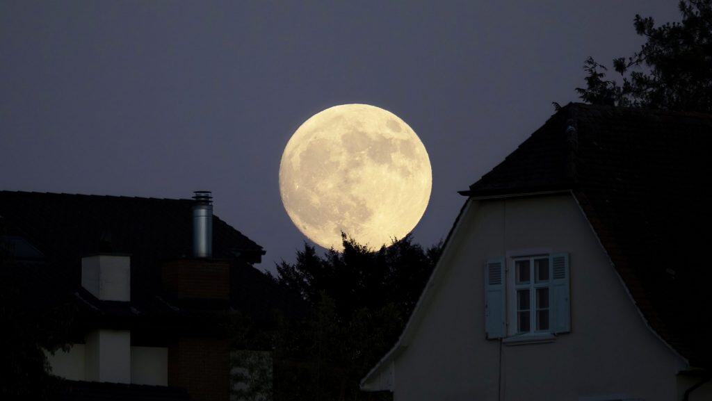 Primeira Superlua do ano acontece neste sábado (3) – veja como observar