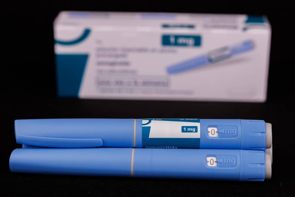 Canetas emagrecedoras: Reino Unido alerta para casos de pancreatite grave e mortes